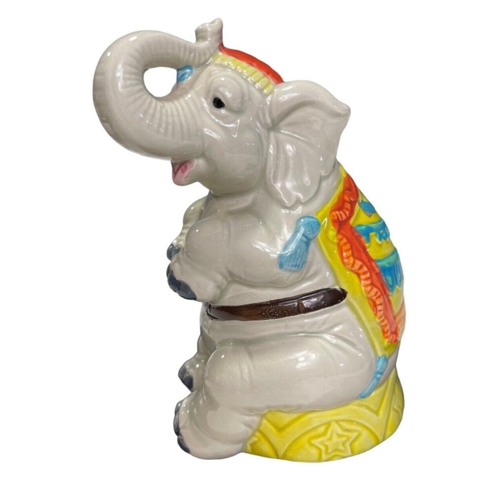 Vintage Quon-Quon 1982 Japan Ceramic Coin Bank Circus Elephant 5' H.